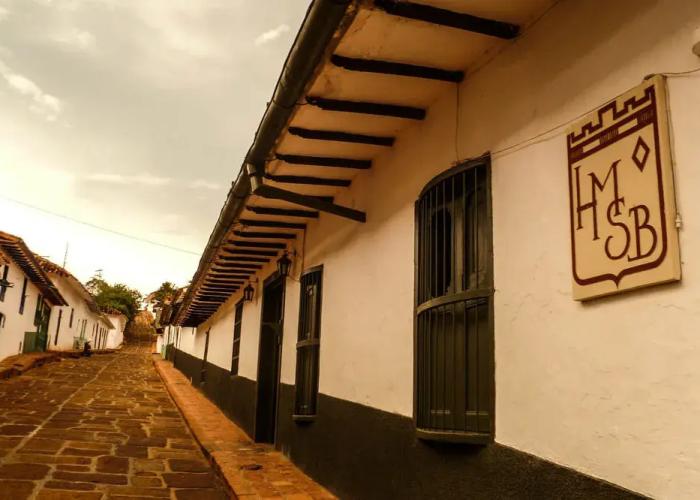 Hotel Mision Santa Barbara