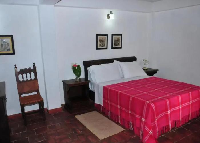 Hotel Mision Santa Barbara