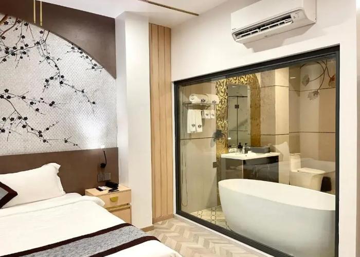 B.O.B Hotel