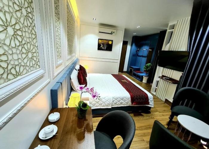 Thu Le Hotel
