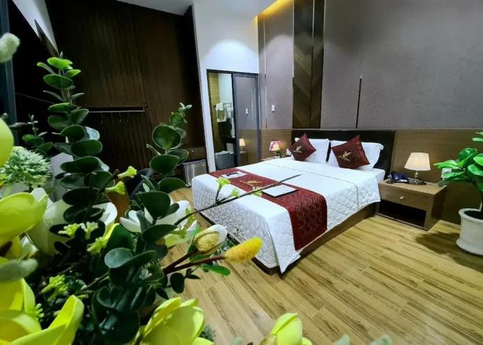 Thu Le Hotel