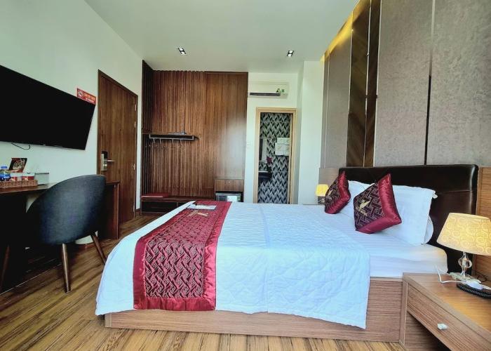 Thu Le Hotel