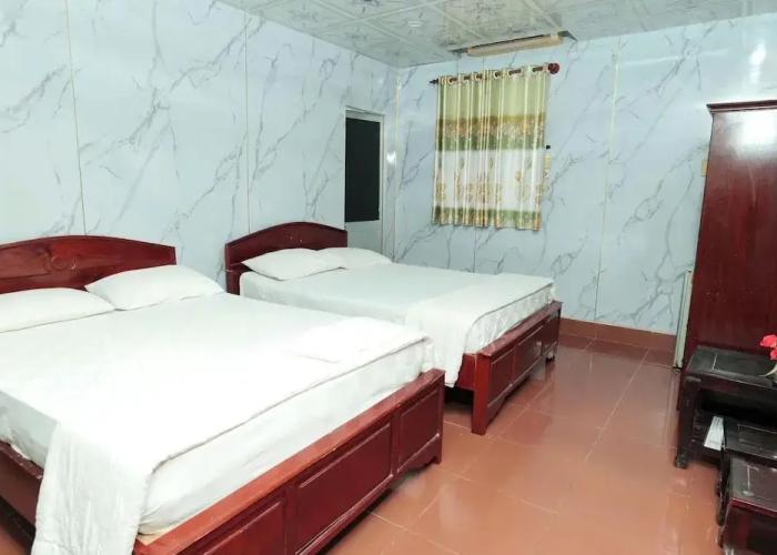 Thanh Nhan 1 Hotel Ca Mau - by BAYLUXURY