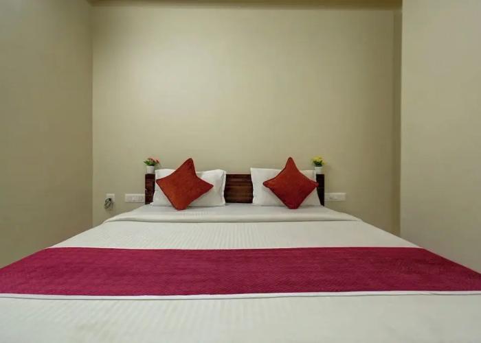 Hotel Light House Comforts - Mysore