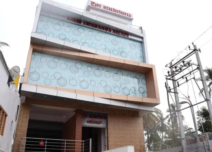 Smilestay Shree Jayaganga Arcade