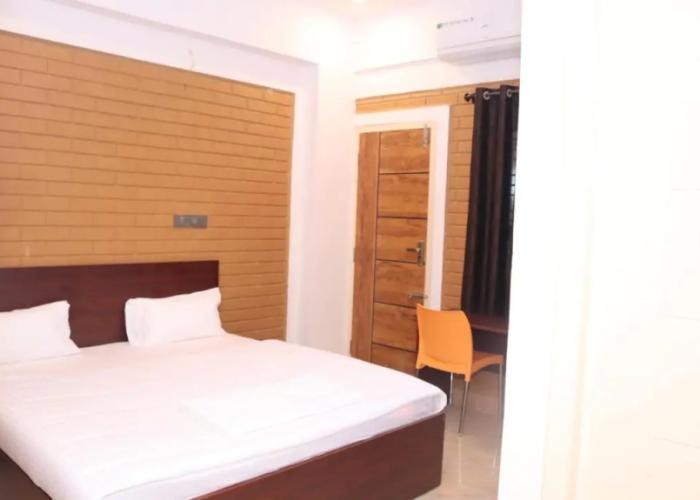 Smilestay Shree Jayaganga Arcade