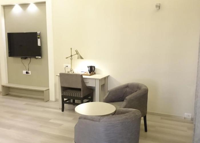 Mango Hotels Naveen
