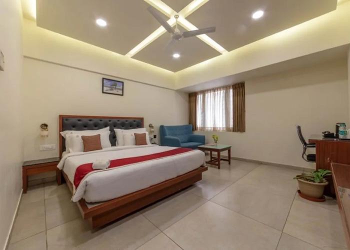 Ashok Inn