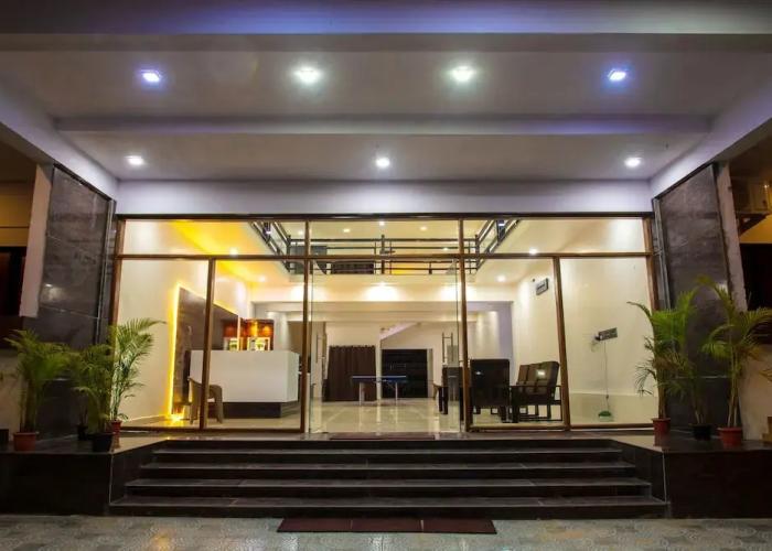 Mastiff Select Terrain Dandeli