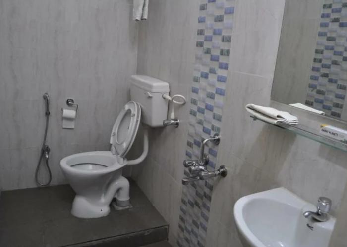 Jyothi Suites