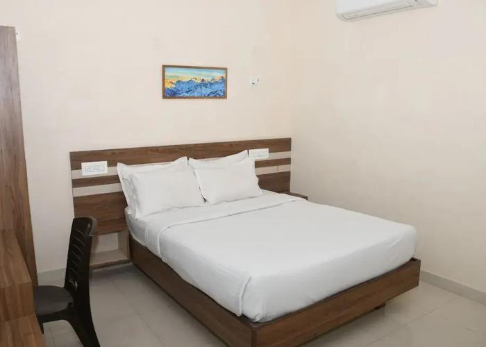 Hotel Vasantham Inn