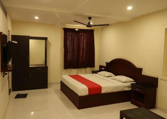 ES Residency