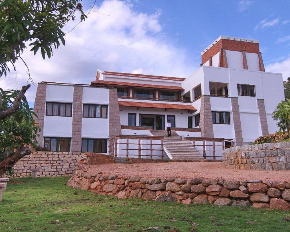 Kadambavanam Ethnic Village Resort