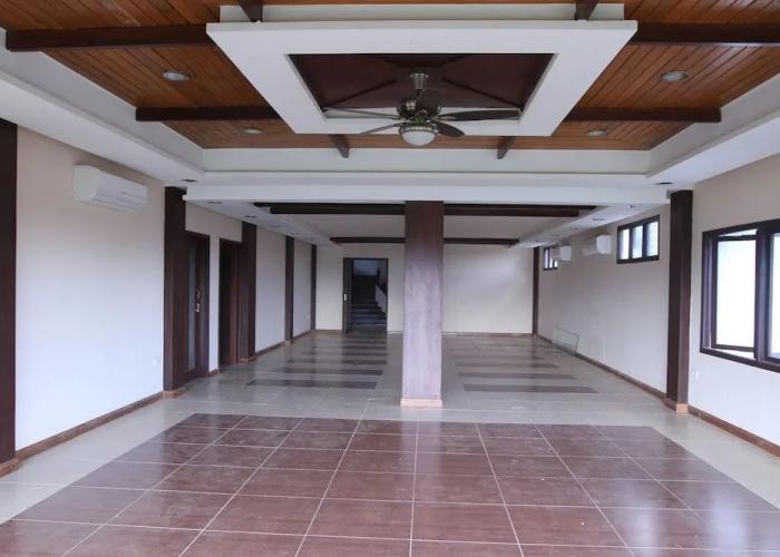 Kadambavanam Ethnic Village Resort