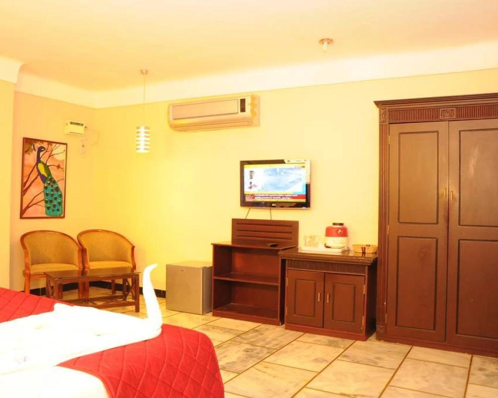 фото Hotel Subham