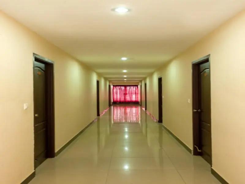 фото Hotel Subham