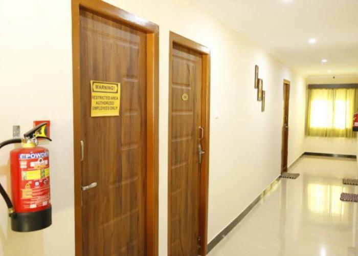 Hotel Amirtham Inn