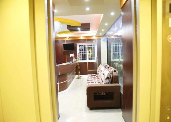 Hotel Amirtham Inn