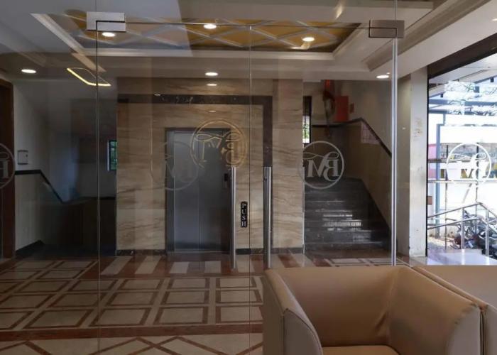 Hotel Bluemoon