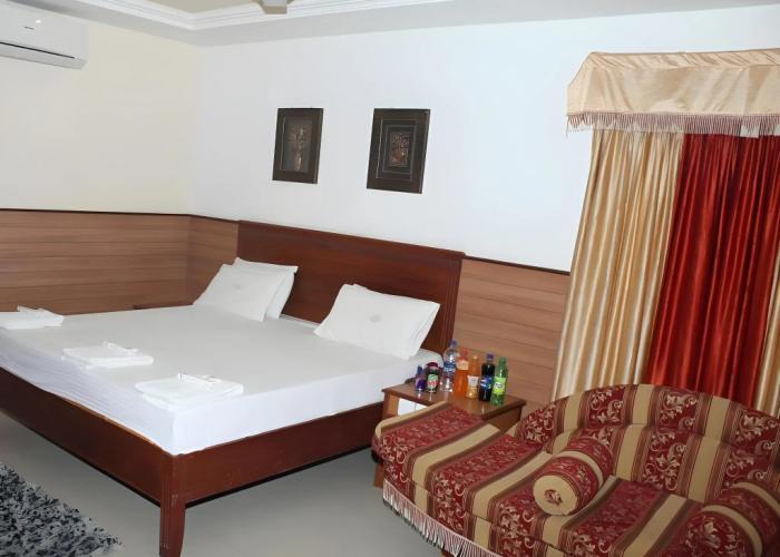 Hotel Chitra Park