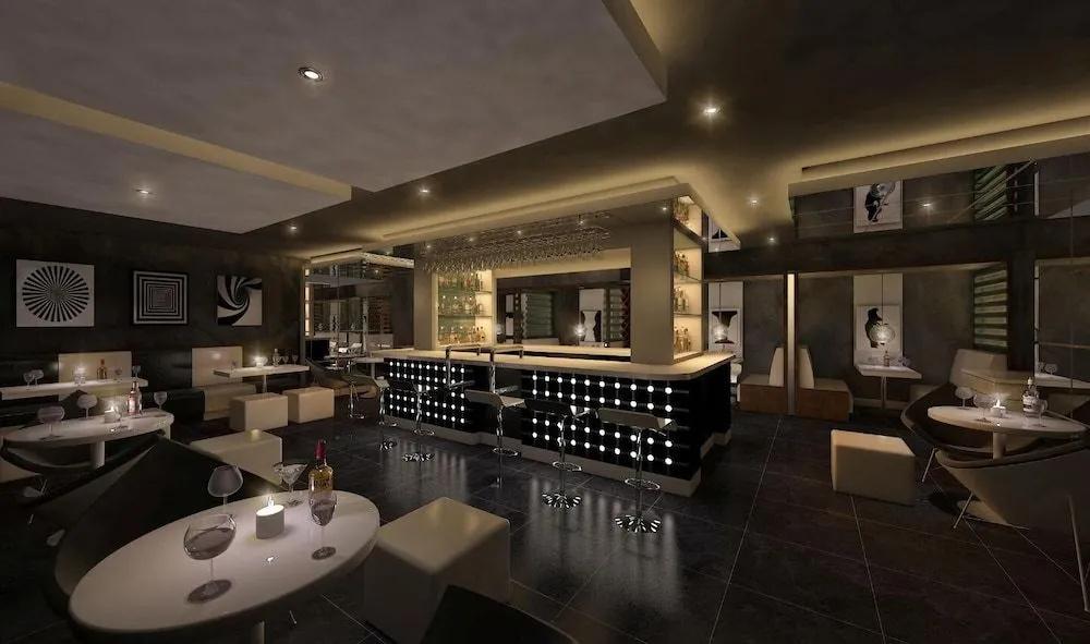 фото Hotel Atrium