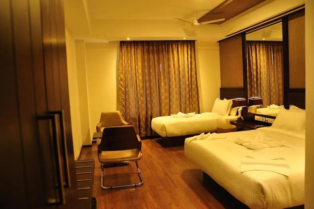 фото Hotel Atrium