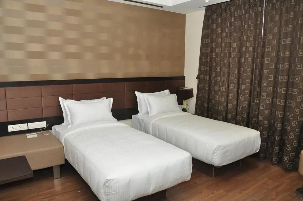 фото Hotel Atrium