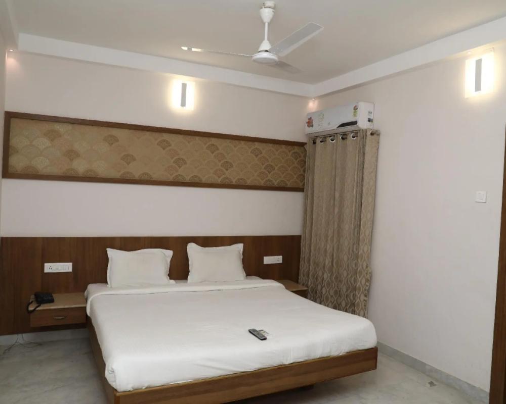 фото Hotel Regency Inn