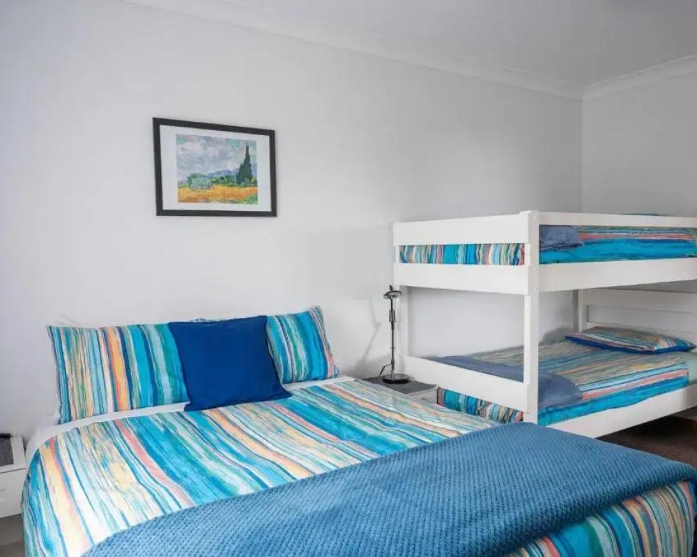 Emu Bay Holiday Homes