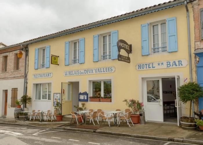 Hotel Le Relais Des Deux Vallees