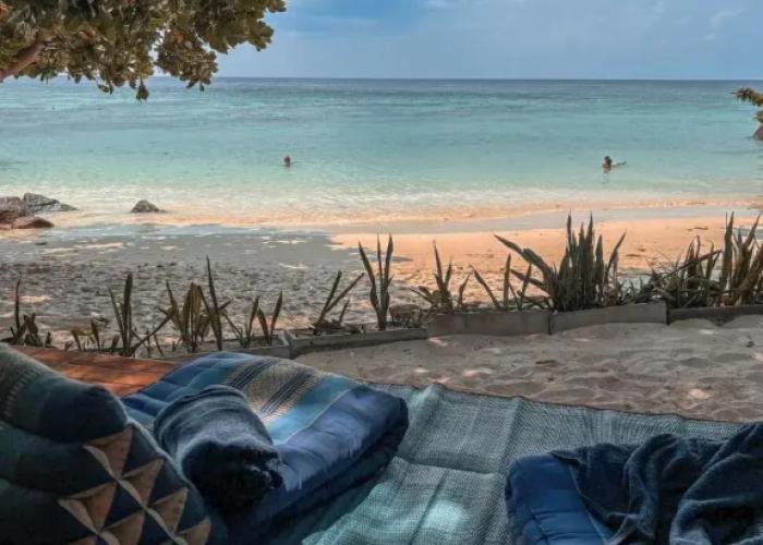 Ten Moons Lipe Resort