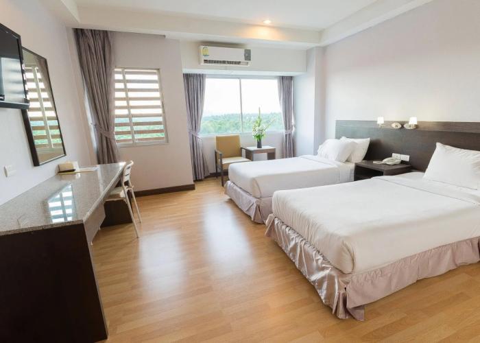 Sinkiat Buri Hotel