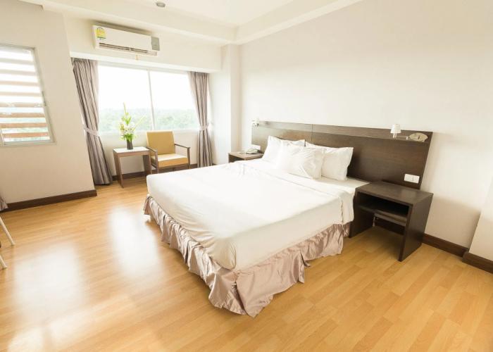 Sinkiat Buri Hotel