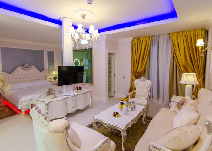 Phoenicia Royal