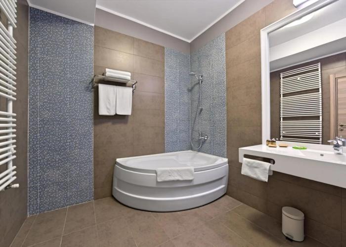Tomis Garden Aparthotel