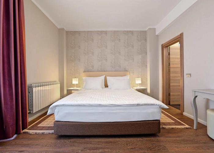 Tomis Garden Aparthotel