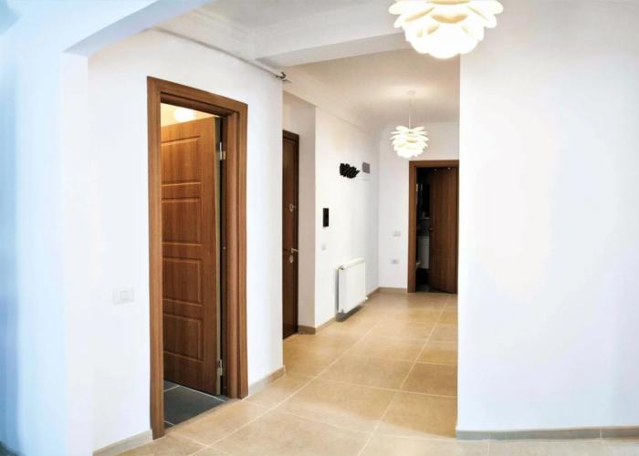 Deluxe Nicolle Solid Residence Mamaia
