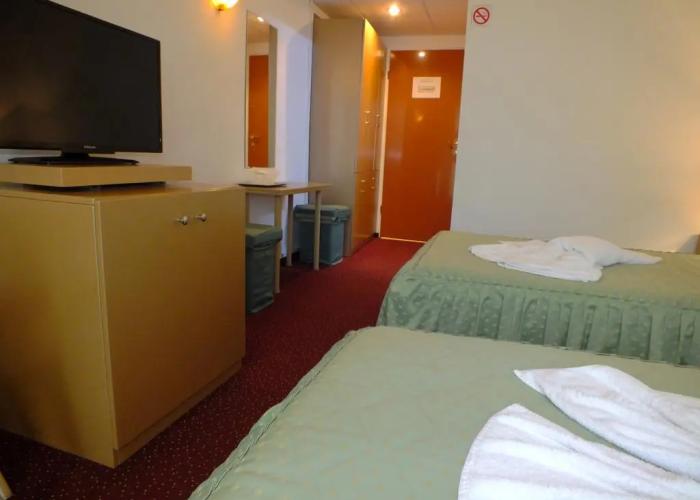 Pirates Resort Mamaia