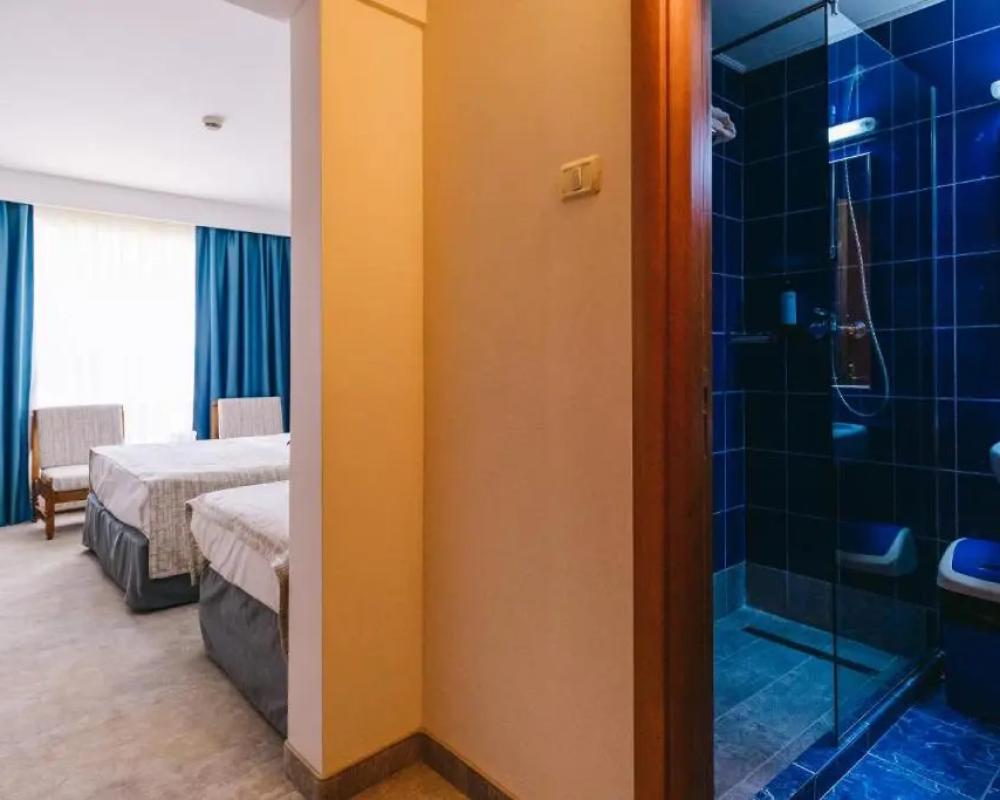 фото Hotel Condor