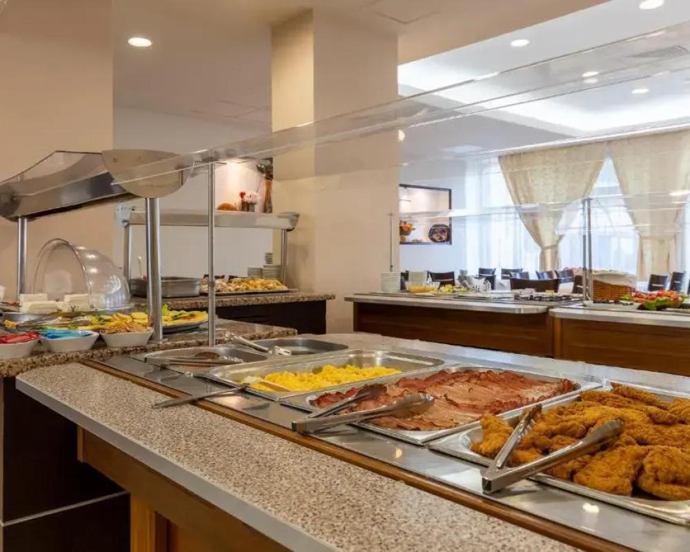 фото Hotel Condor