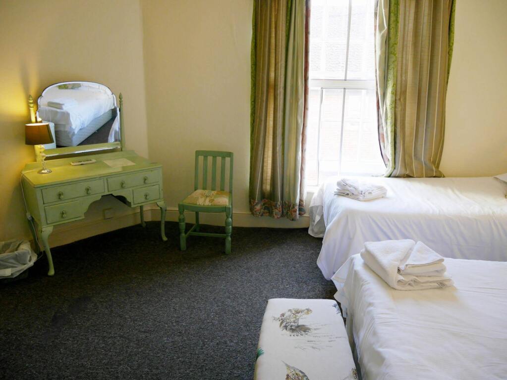 The White Hart Arkells Pub Group