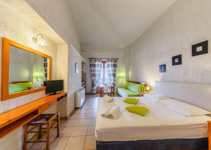 Grekis hotel & Apartments