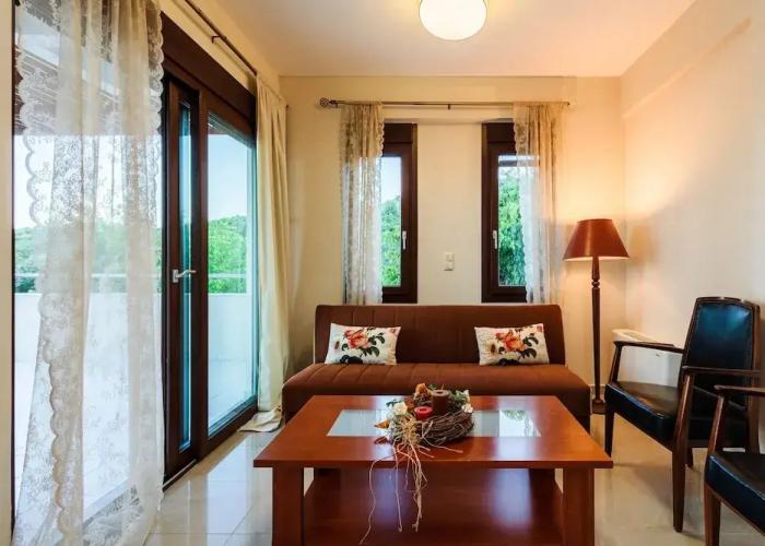 Seaside Getaway - Aelia Villa's Dreamy Paradise