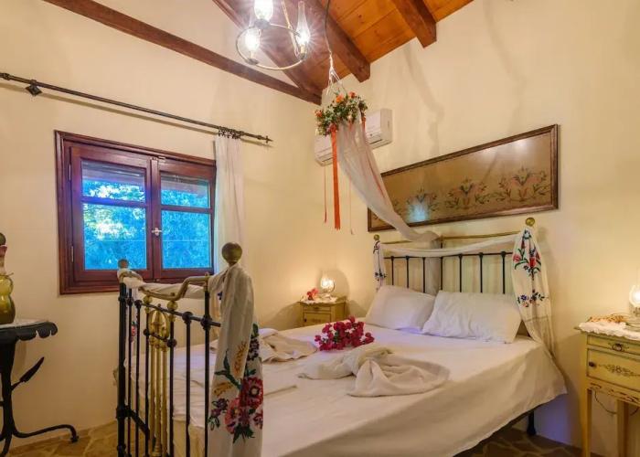 The Fairytale House Seaside Retreat