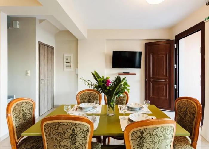 Villa Armonia - Beachfront Majestic Retreat