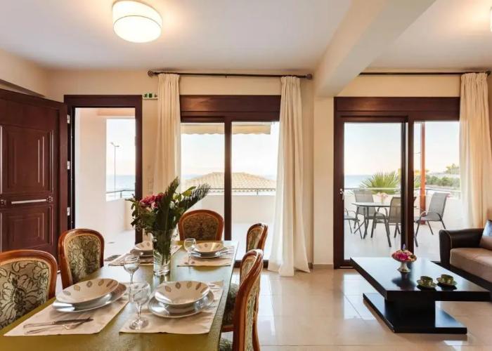 Villa Armonia - Beachfront Majestic Retreat