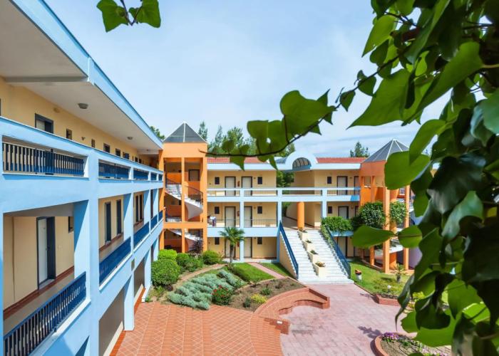 Atrium Hotel