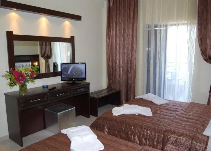 Philoxenia Village Hotel