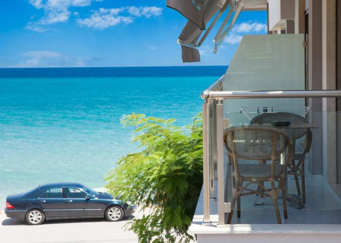 Alpha Luxury Suites