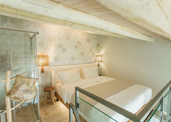 Blue Carpet Luxury Suites